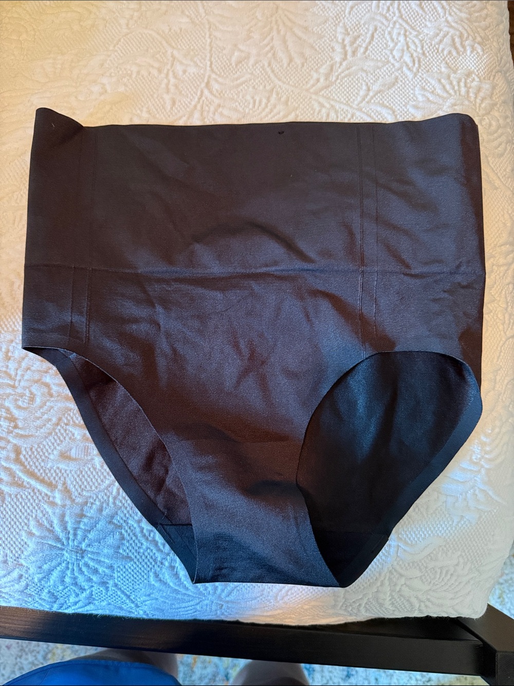 Wacoal High-Waist Shapewear Briefs in Black - Never Worn